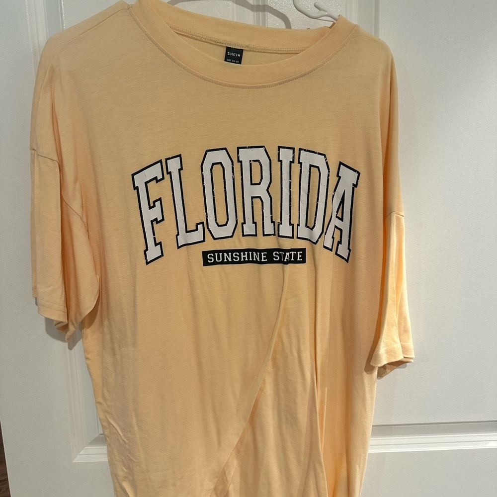Oversized tee